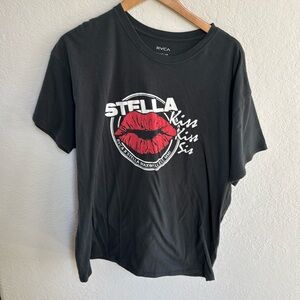 Stella Kiss Kiss Black T-shirt